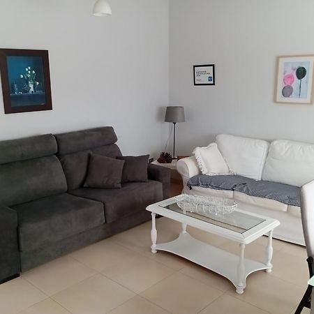 Apartamentos Turisticos Las Cinco Joyas Linares  Eksteriør billede