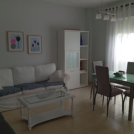 Apartamentos Turisticos Las Cinco Joyas Linares  Eksteriør billede