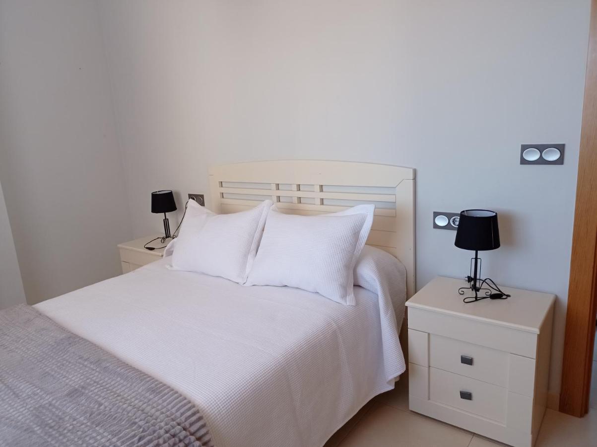 Apartamentos Turisticos Las Cinco Joyas Linares  Eksteriør billede