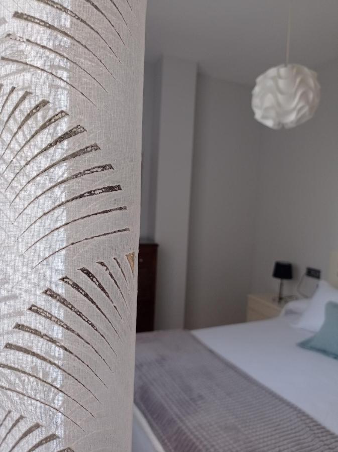 Apartamentos Turisticos Las Cinco Joyas Linares  Eksteriør billede