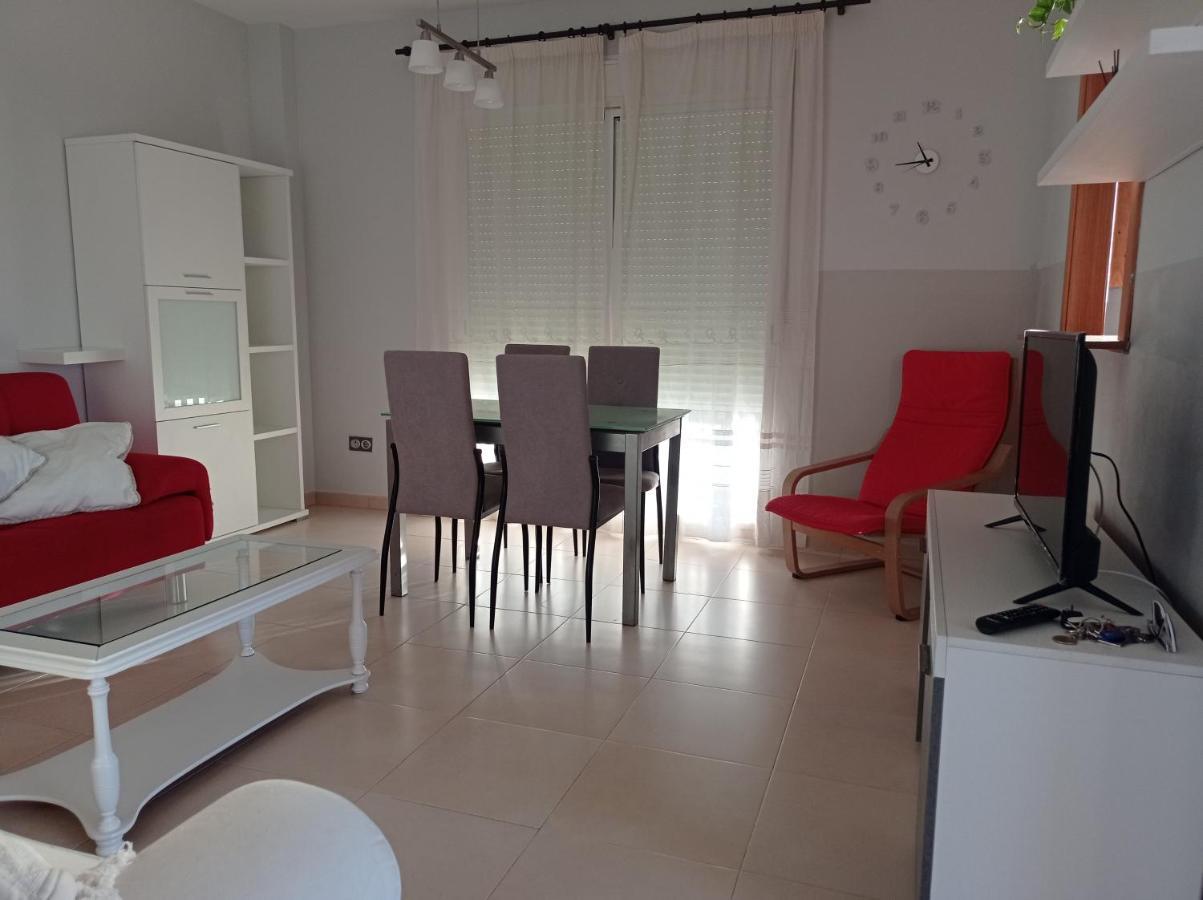 Apartamentos Turisticos Las Cinco Joyas Linares  Eksteriør billede