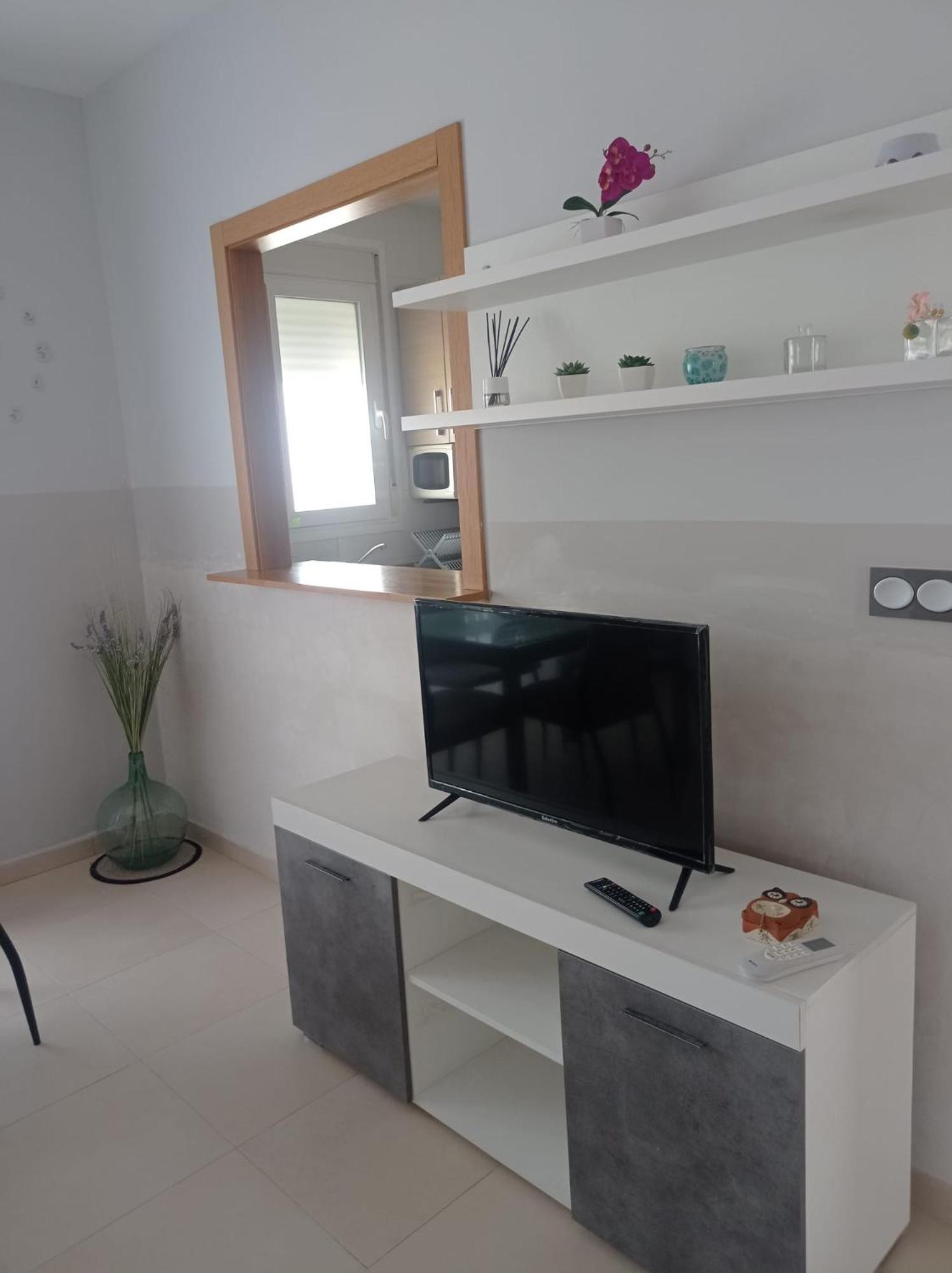 Apartamentos Turisticos Las Cinco Joyas Linares  Eksteriør billede