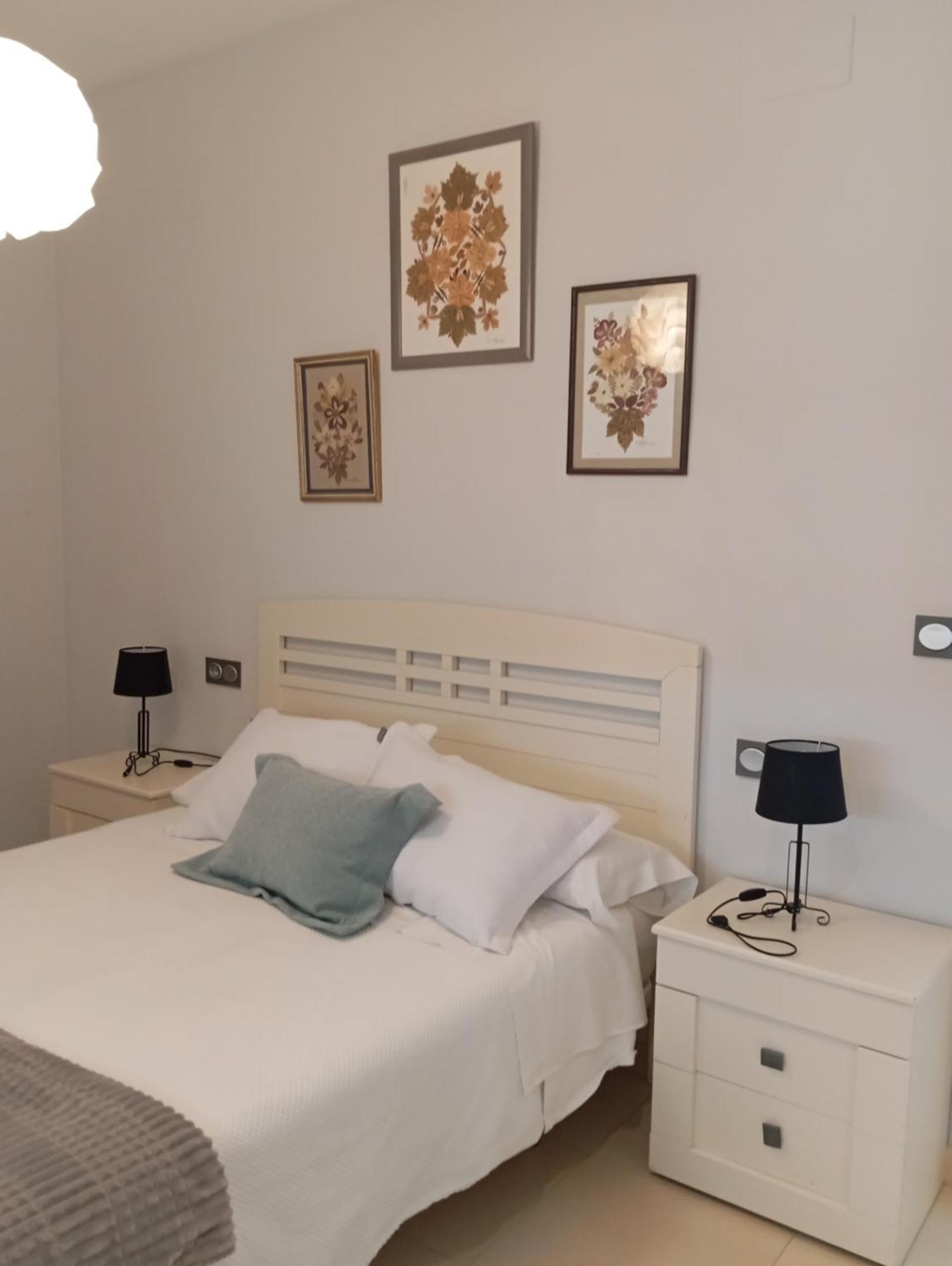Apartamentos Turisticos Las Cinco Joyas Linares  Eksteriør billede